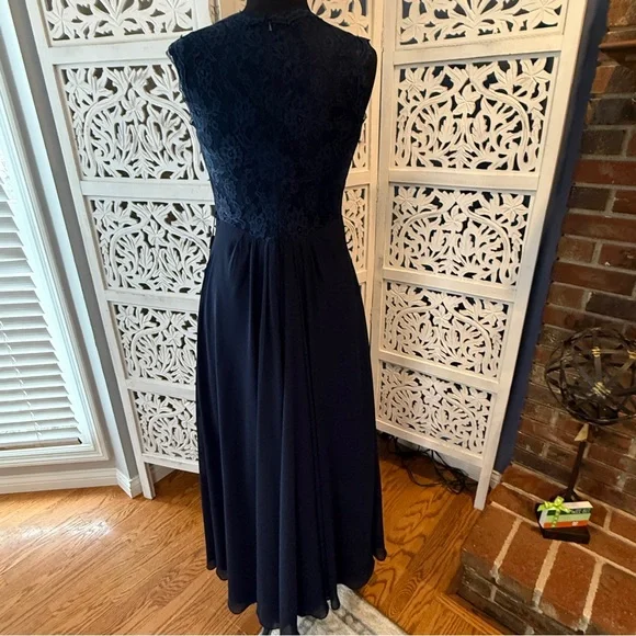 NWT Izidress Navy Lace-Detail Maxi Dress with Scoop Neck Sz M - Picture 2 of 7